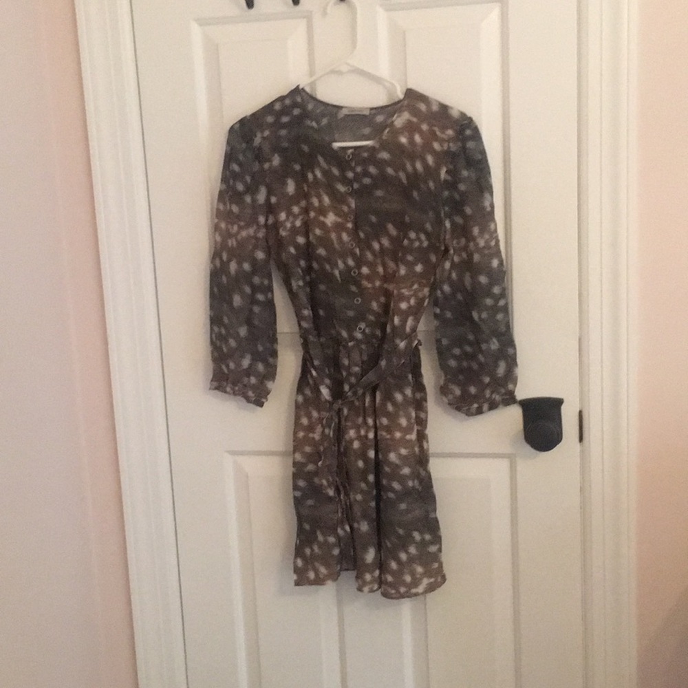 Patterned gray dress